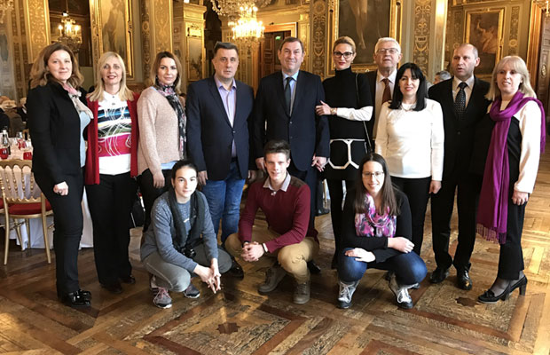 Гимназијалци из Ваљева добили награду у Француској: Без солунаца не би било ни нас